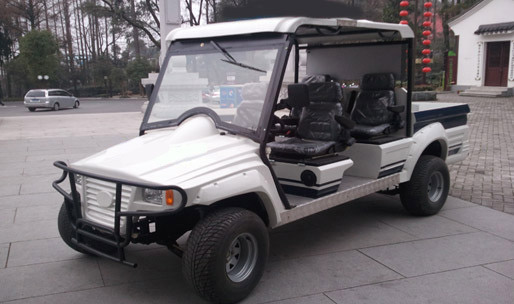 EG6042AP4座巡邏車 帶貨箱